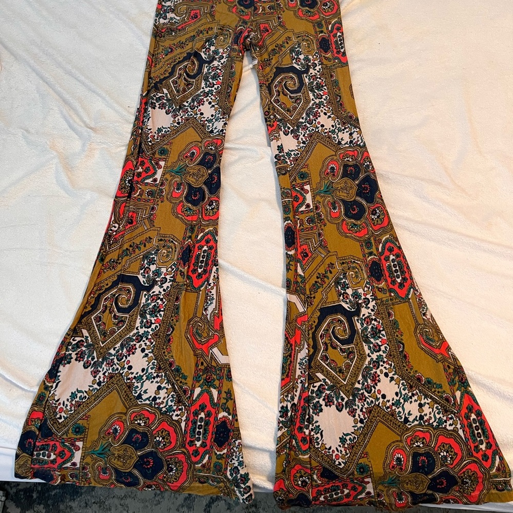 Novella royale Janis bells